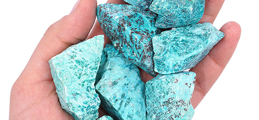 Roppantott hegyikristály